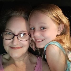 Meet your Posher, Deanna